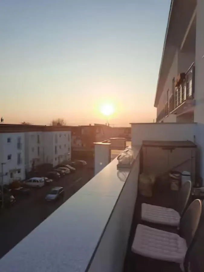 Traumwohnung Mit Grosser Dachterasse Mörfelden-Walldorf Apartamento